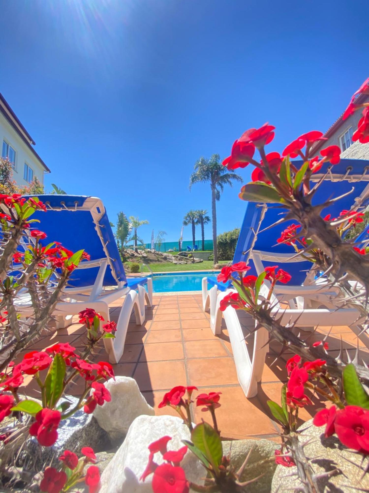 Hotel كومبارو المظهر الخارجي الصورة