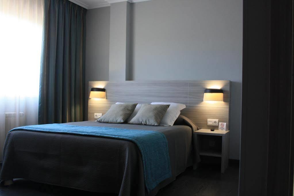 Hotel كومبارو المظهر الخارجي الصورة
